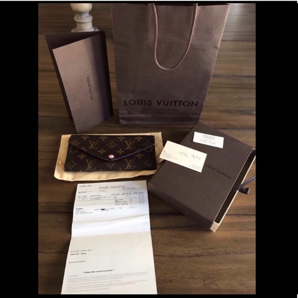 Louis Vuitton Josephine Wallet-Monogram, Pink